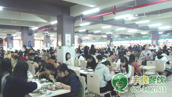 開學季，加強學校食堂與學生用餐衛生的管理