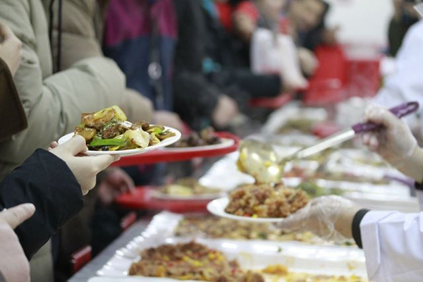 工廠飯堂承包如何提升食堂管理制度